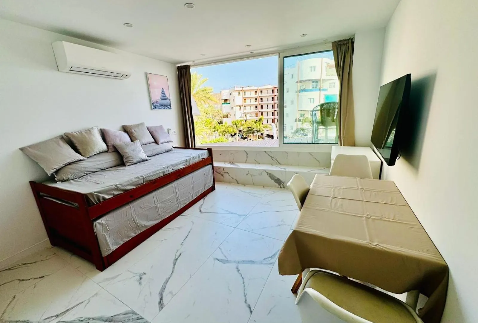 Apartment Los Cristianos Must-See Beachfront Apartment, Stunning Views In Tenerife